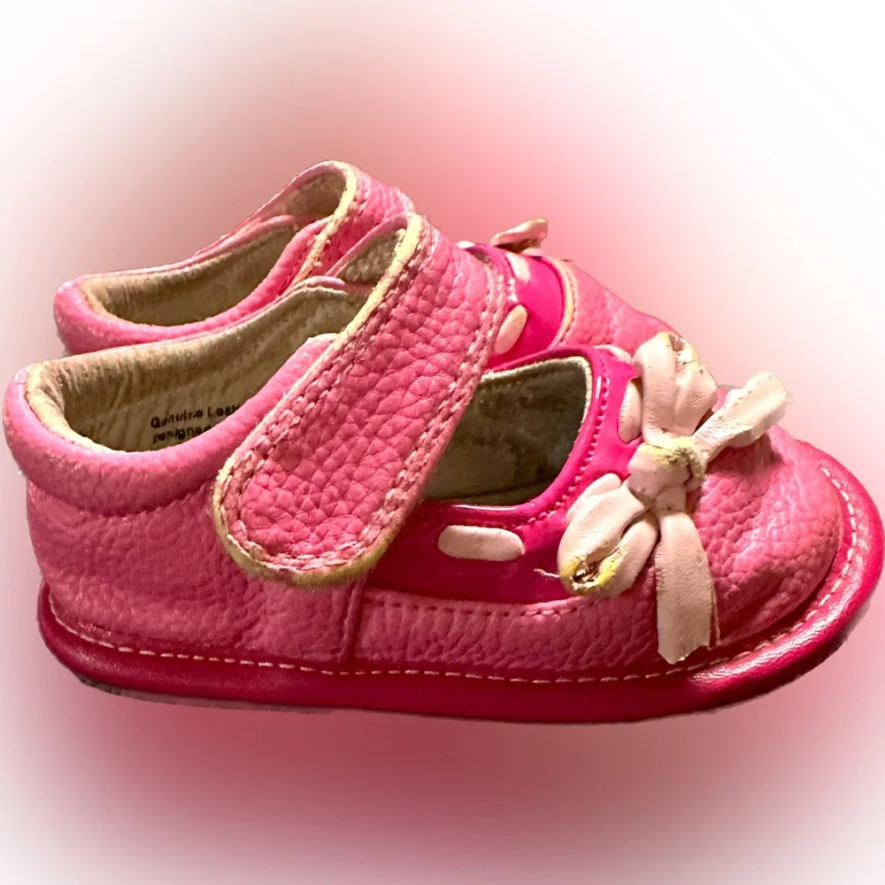 JACK and LILY 12-18 mo PINK LEATHER BABY INFANT TODDLER SHOES designed in CANADA